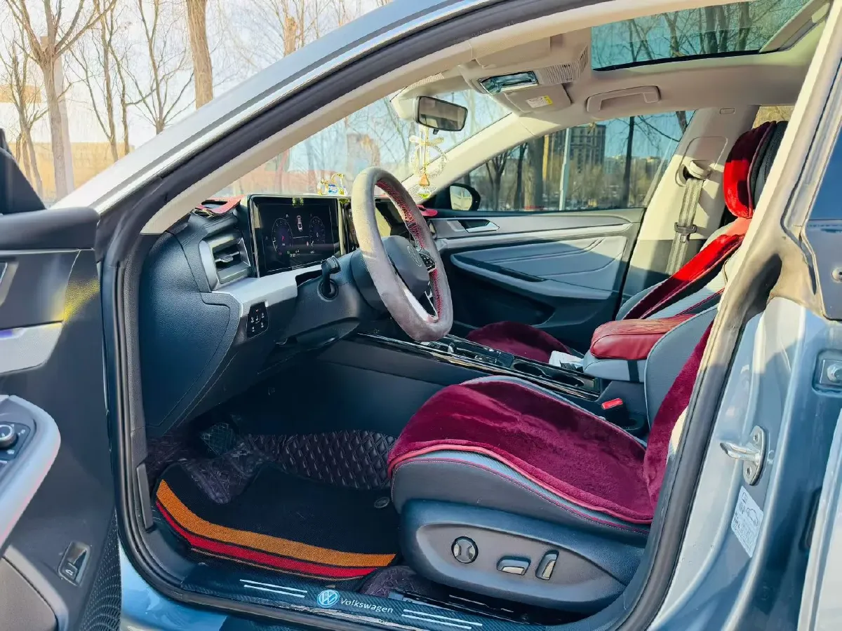 2023 Volkswagen Lamando 1.4T 150HP L4 7DCT,autocango,china used car exporter,china ev exporter,chinese used car exporter,chinese used ev exporter