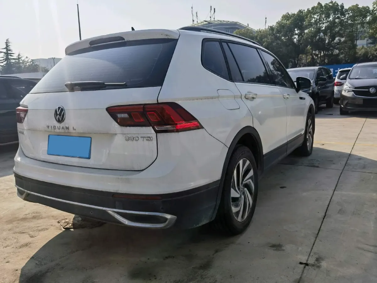 2023 Volkswagen Tiguan L 1.5T 160HP L4 7DCT,autocango,china used car exporter,china ev exporter,chinese used car exporter,chinese used ev exporter