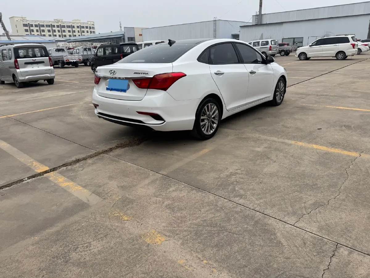 2017 Hyundai Mistra 1.8L 143HP L4 6AT,autocango,china used car exporter,china ev exporter,chinese used car exporter,chinese used ev exporter
