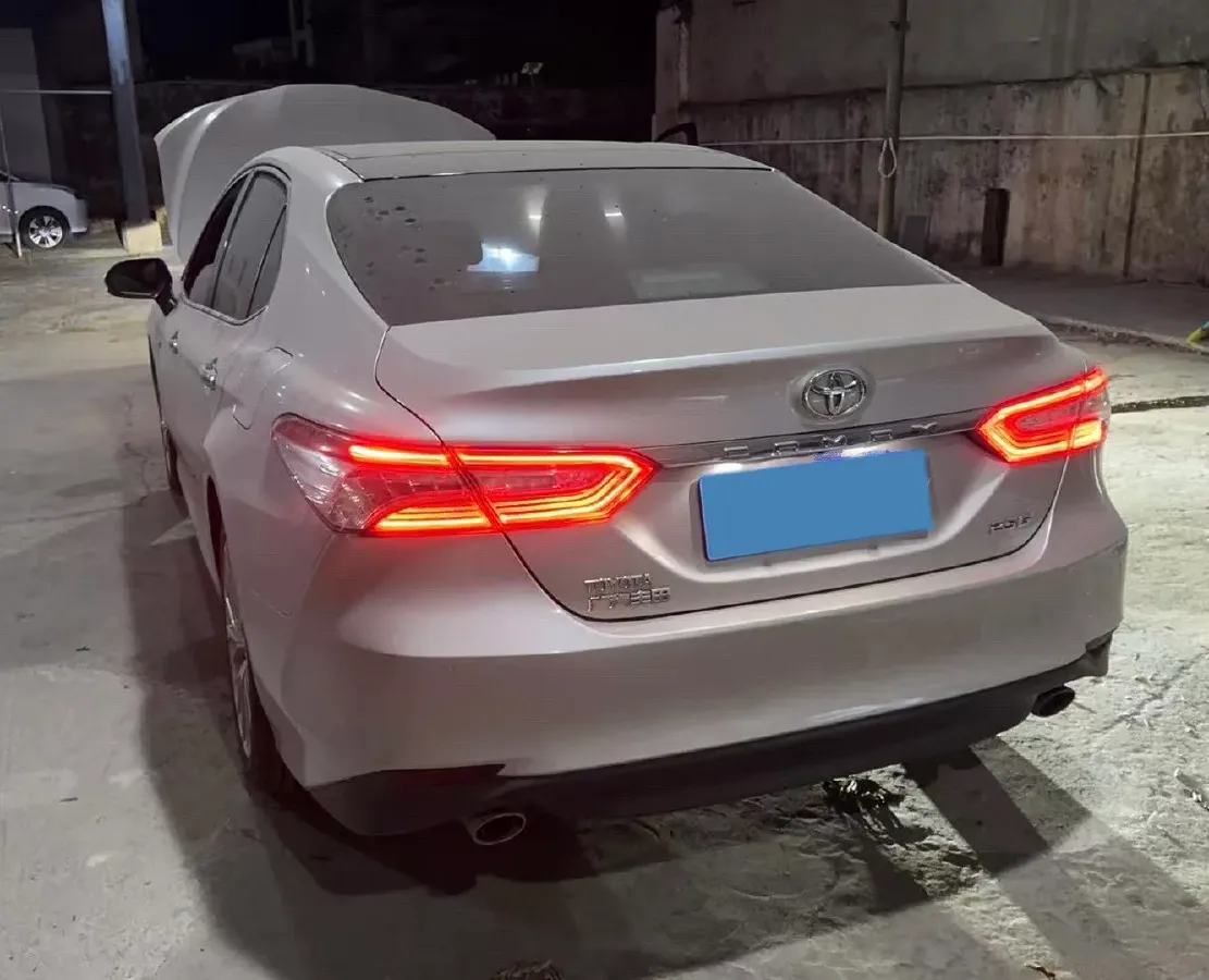 2018 Toyota Camry 2.5L 209HP L4 8AT,autocango,china used car exporter,china ev exporter,chinese used car exporter,chinese used ev exporter