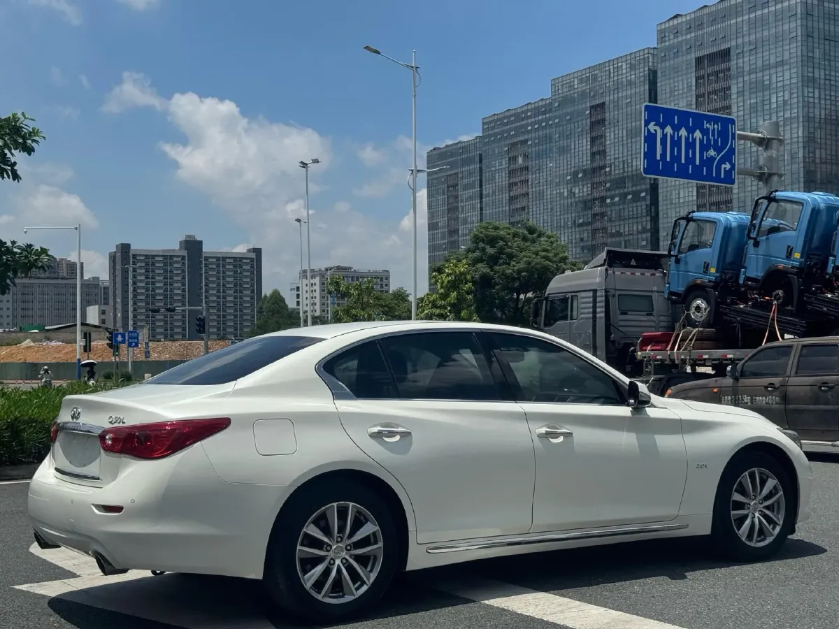 2016 Infiniti Q50L 2.0T 211HP L4 7AT,autocango,china used car exporter,china ev exporter,chinese used car exporter,chinese used ev exporter