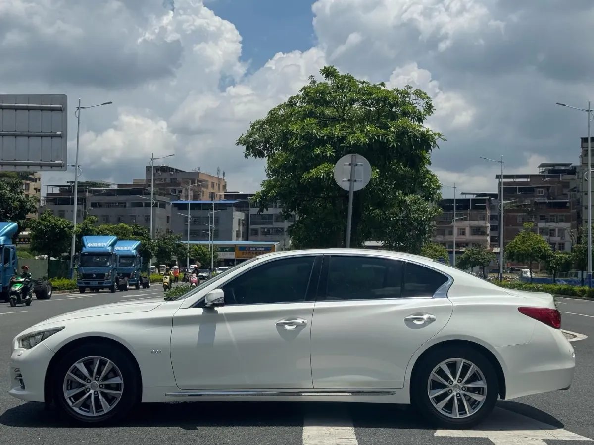 2016 Infiniti Q50L 2.0T 211HP L4 7AT,autocango,china used car exporter,china ev exporter,chinese used car exporter,chinese used ev exporter
