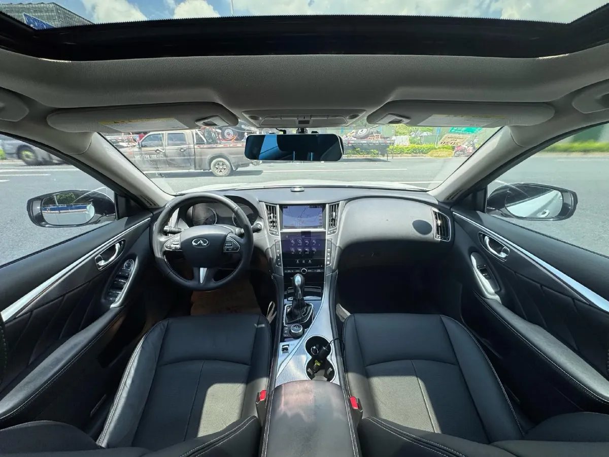 2016 Infiniti Q50L 2.0T 211HP L4 7AT,autocango,china used car exporter,china ev exporter,chinese used car exporter,chinese used ev exporter