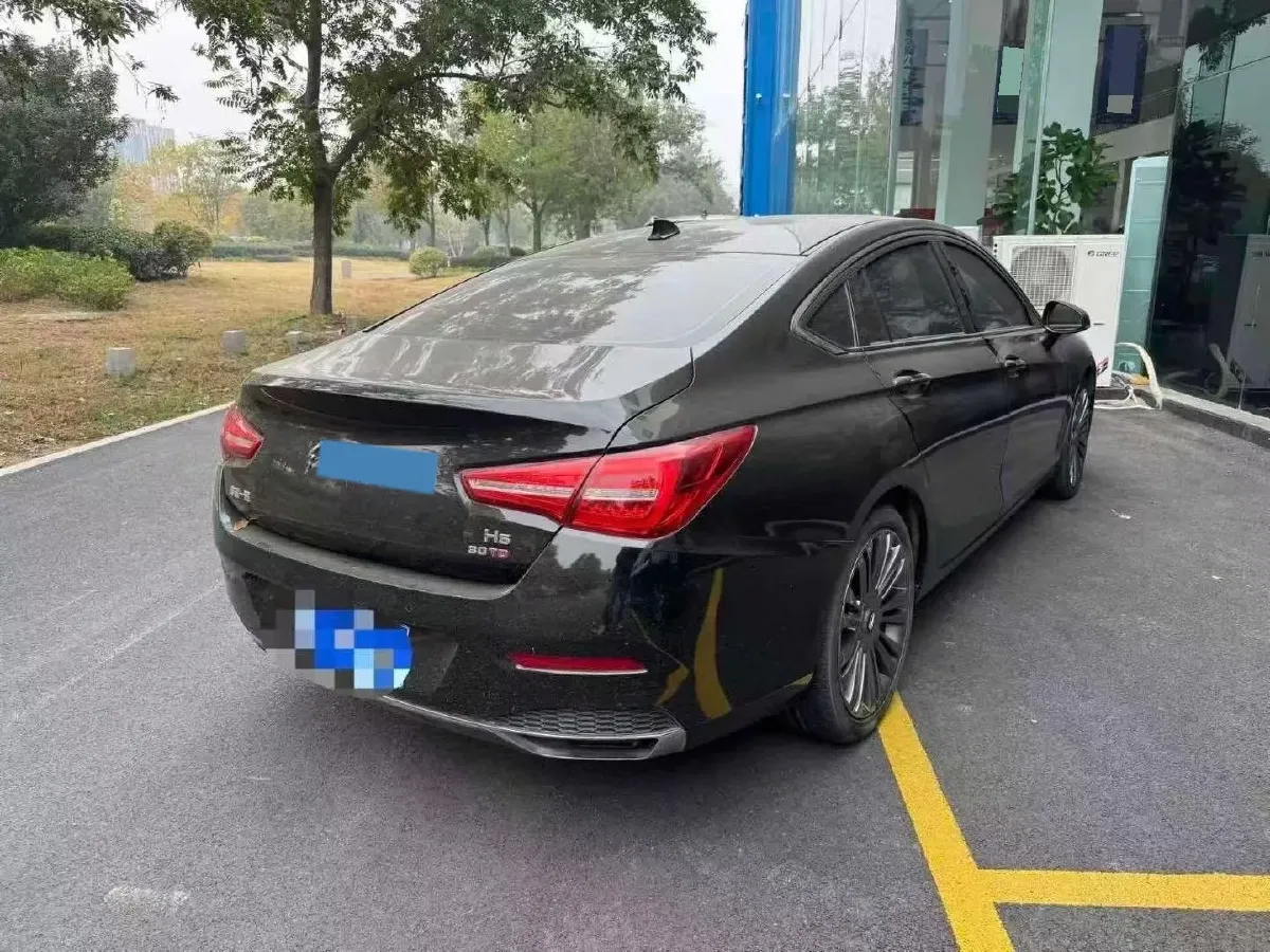 2019 HongQi H5 1.8T 180HP L4 6AT,autocango,china used car exporter,china ev exporter,chinese used car exporter,chinese used ev exporter