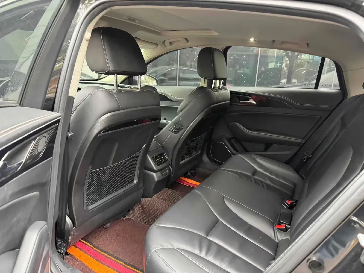 2019 HongQi H5 1.8T 180HP L4 6AT,autocango,china used car exporter,china ev exporter,chinese used car exporter,chinese used ev exporter