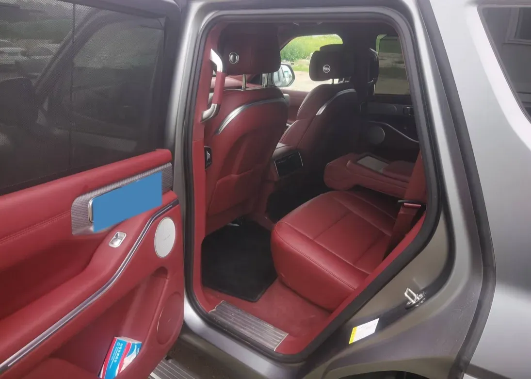 2024 Tank 700 3.0T 360HP V6 9AT PHEV 37.1KWH,autocango,china used car exporter,china ev exporter,chinese used car exporter,chinese used ev exporter