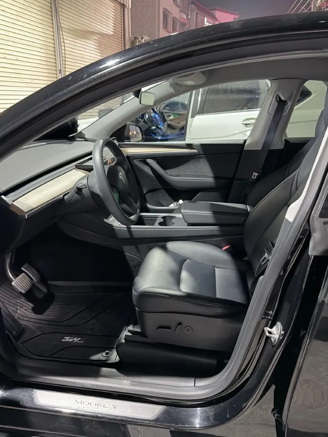 2022 Tesla Model Y BEV 60KWH,autocango,china used car exporter,china ev exporter,chinese used car exporter,chinese used ev exporter