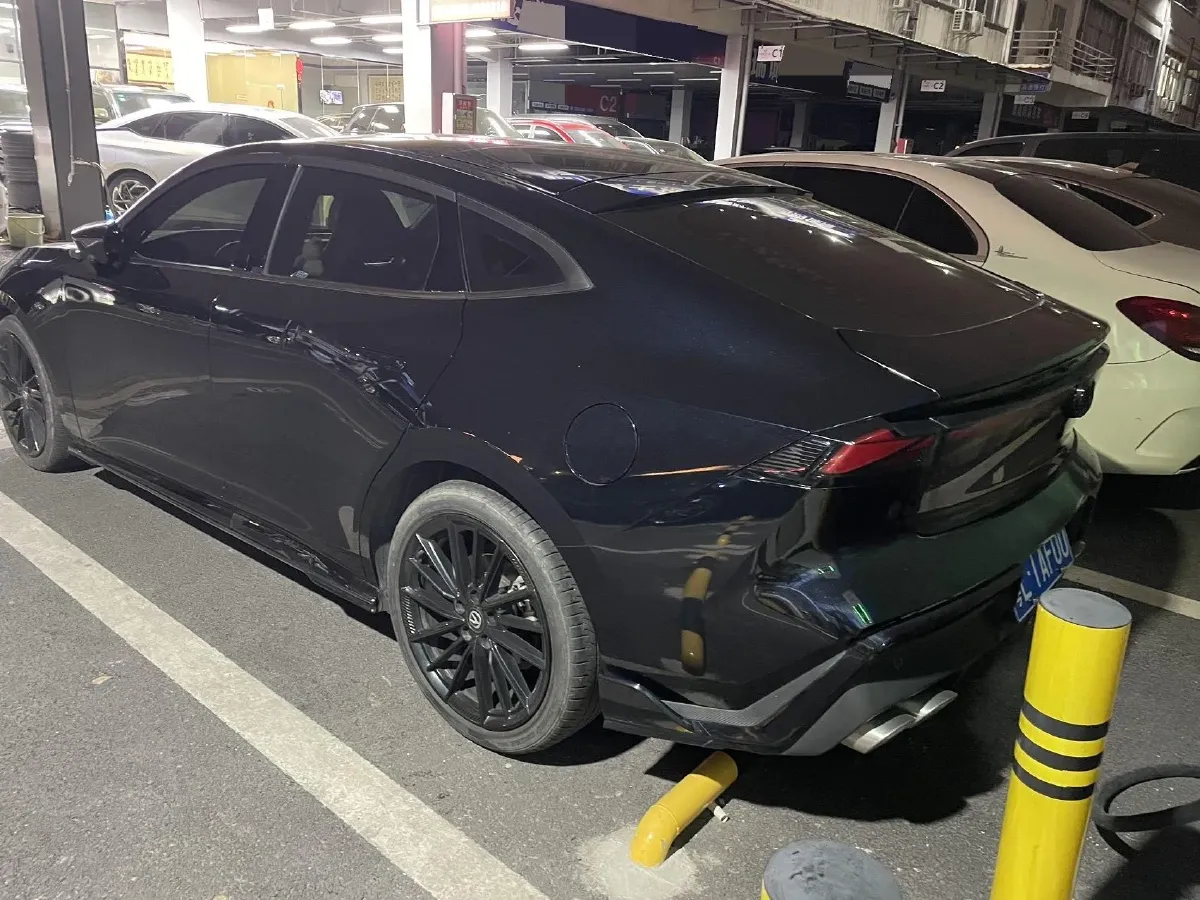 2023 ChangAn UNI-V 1.5T 188HP L4 7DCT,autocango,china used car exporter,china ev exporter,chinese used car exporter,chinese used ev exporter