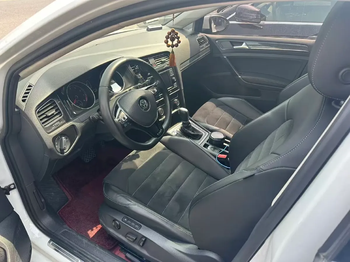 2018 Volkswagen Golf 1.4T 131HP L4 7DCT,autocango,china used car exporter,china ev exporter,chinese used car exporter,chinese used ev exporter