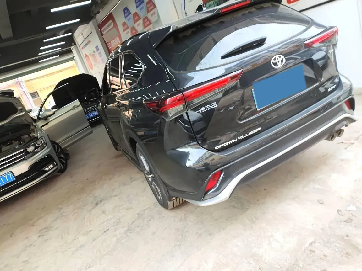 2024 Toyota Crown Kluger 2.5L 189HP L4 E-CVT Hybrid,autocango,china used car exporter,china ev exporter,chinese used car exporter,chinese used ev exporter