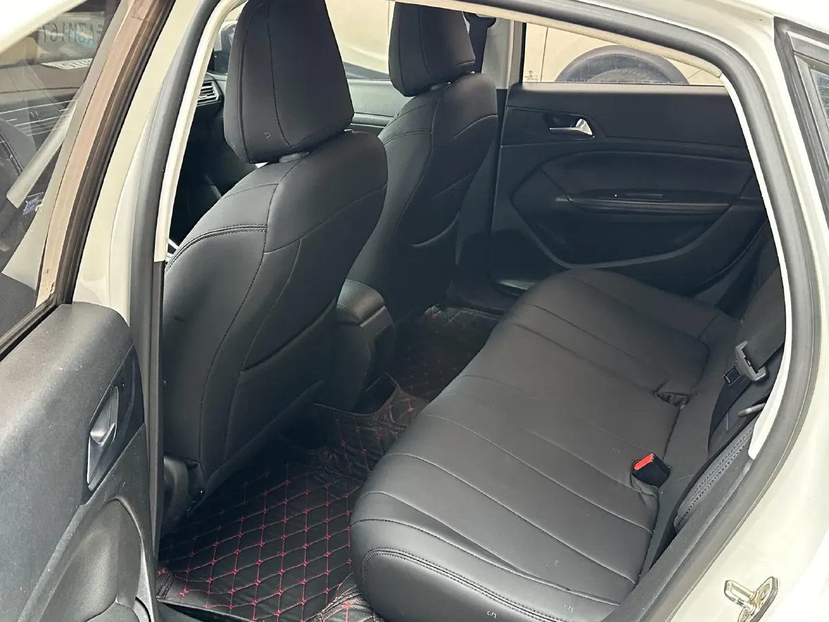 2018 Peugeot 308 1.6L 117HP L4 6AT,autocango,china used car exporter,china ev exporter,chinese used car exporter,chinese used ev exporter