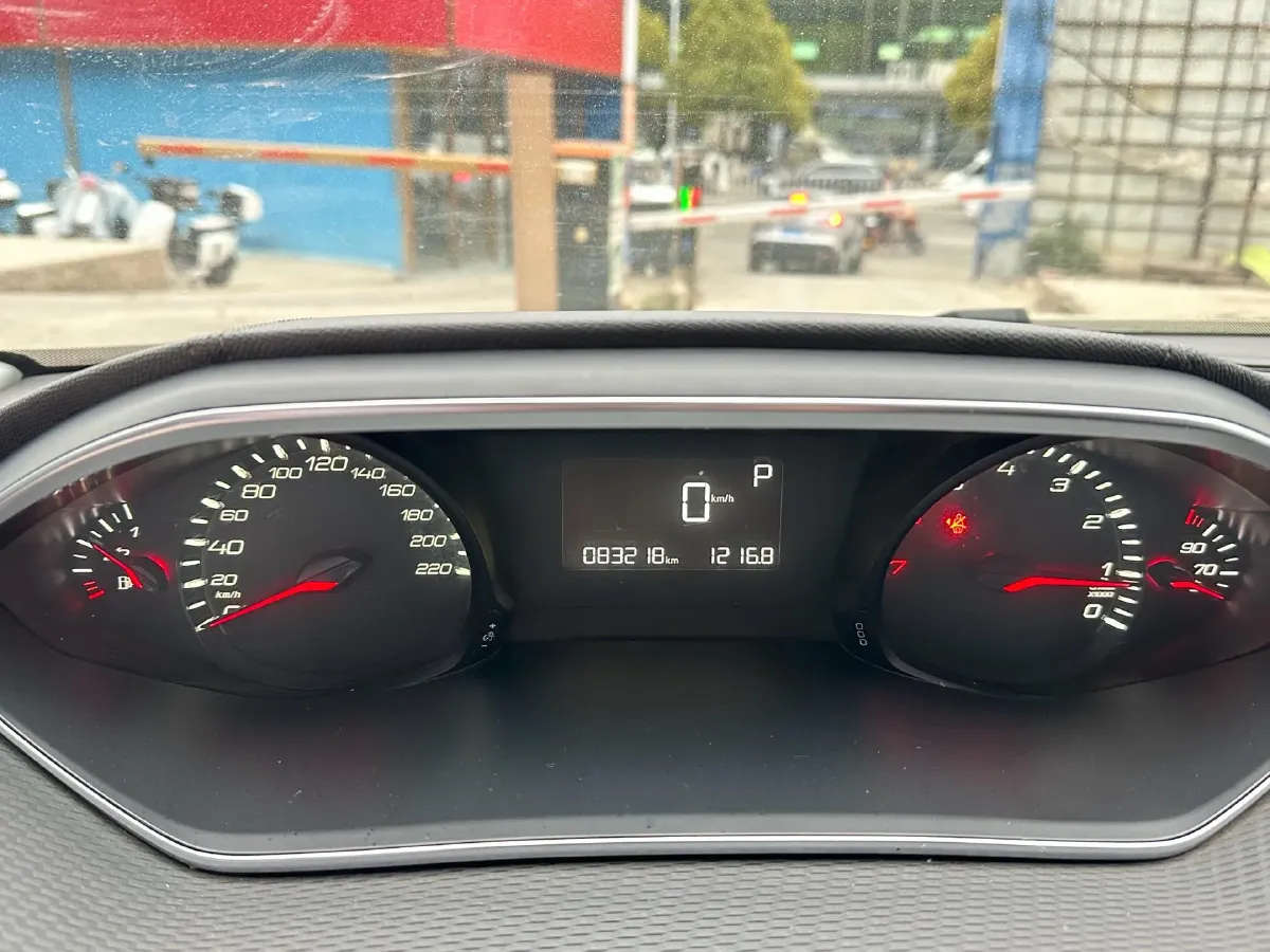 2018 Peugeot 308 1.6L 117HP L4 6AT,autocango,china used car exporter,china ev exporter,chinese used car exporter,chinese used ev exporter