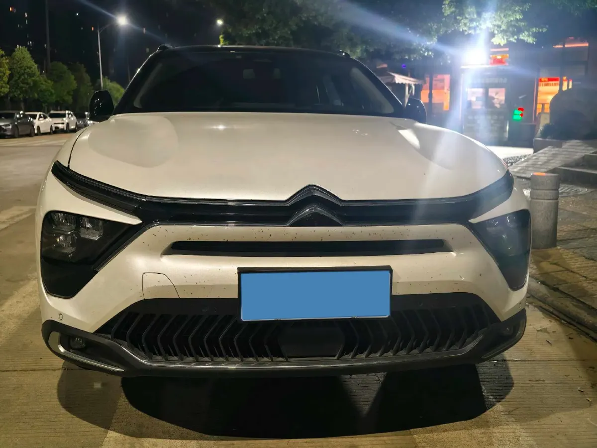 2021 Citroen C5 X 1.6T 175HP L4 8AT,autocango,china used car exporter,china ev exporter,chinese used car exporter,chinese used ev exporter