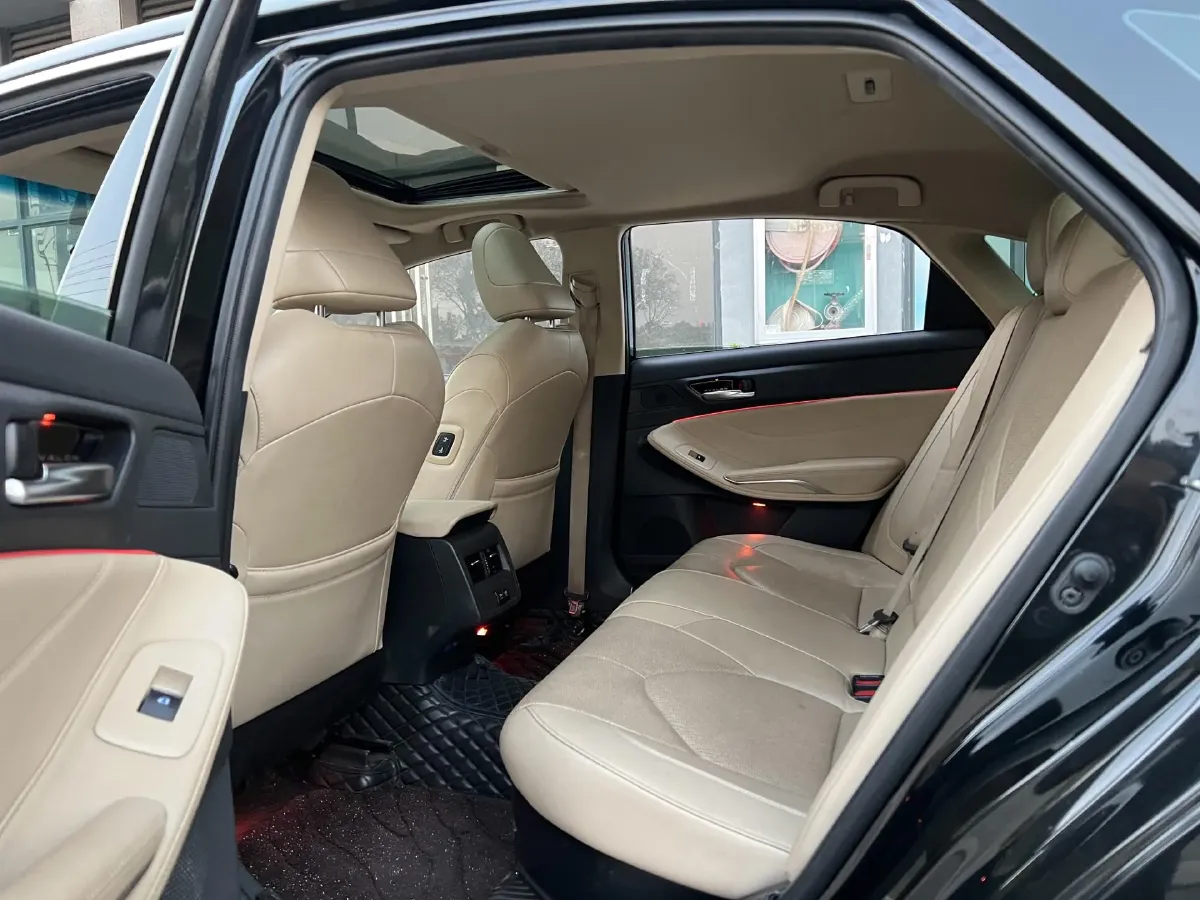 2019 Toyota Avalon 2.5L 178HP L4 E-CVT Hybrid,autocango,china used car exporter,china ev exporter,chinese used car exporter,chinese used ev exporter