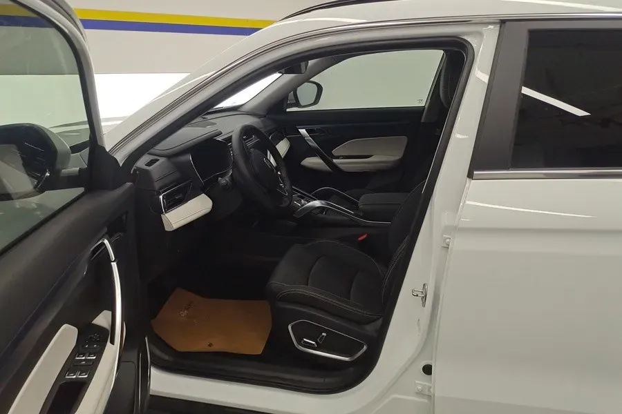 2022 Geely Azkarra 1.8T 184HP L4 7DCT,autocango,china used car exporter,china ev exporter,chinese used car exporter,chinese used ev exporter