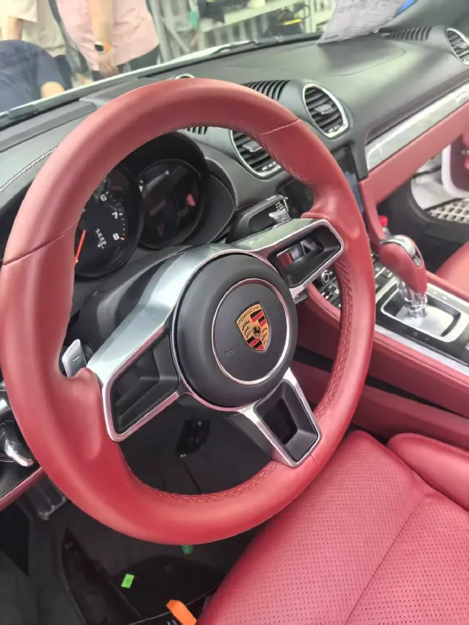 2018 Porsche 718 2.0T 250HP H4 7DCT,autocango,china used car exporter,china ev exporter,chinese used car exporter,chinese used ev exporter