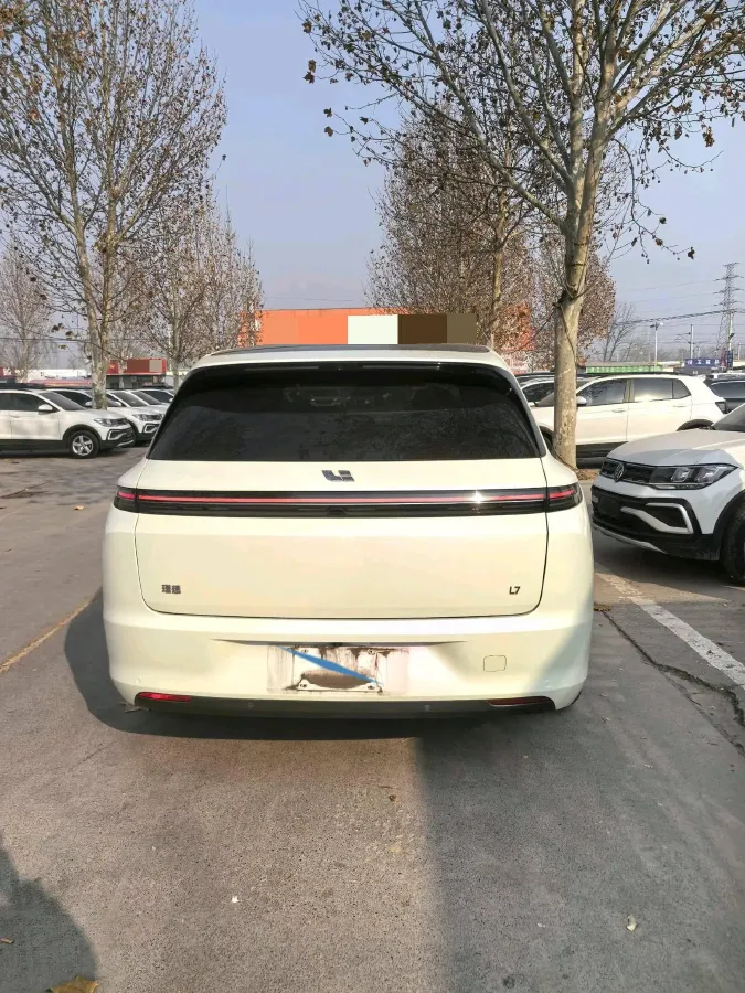 2023 Li L7 Range Extended 154HP REEV 40.9KWH,autocango,china used car exporter,china ev exporter,chinese used car exporter,chinese used ev exporter