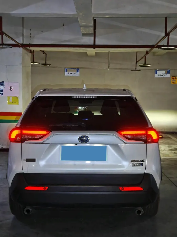 2022 Toyota RAV4 Hybird E+ 2.5L 180HP L4 E-CVT PHEV 15.984KWH,autocango,china used car exporter,china ev exporter,chinese used car exporter,chinese used ev exporter