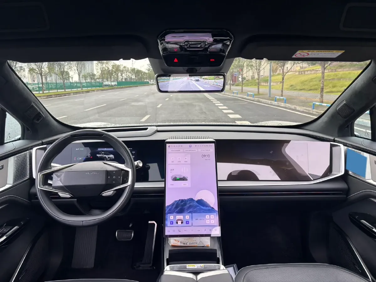 2023 HiPhi Y BEV 76.6KWH,autocango,china used car exporter,china ev exporter,chinese used car exporter,chinese used ev exporter