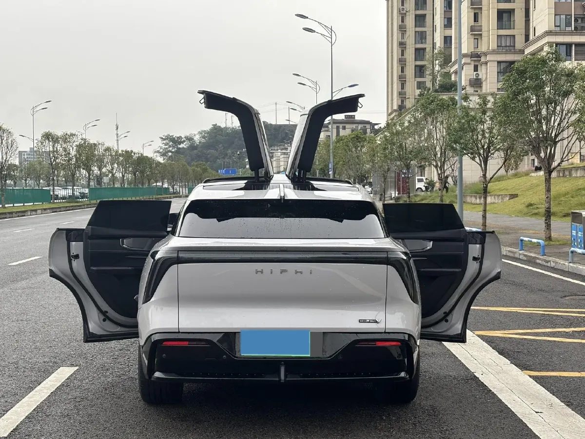 2023 HiPhi Y BEV 76.6KWH,autocango,china used car exporter,china ev exporter,chinese used car exporter,chinese used ev exporter