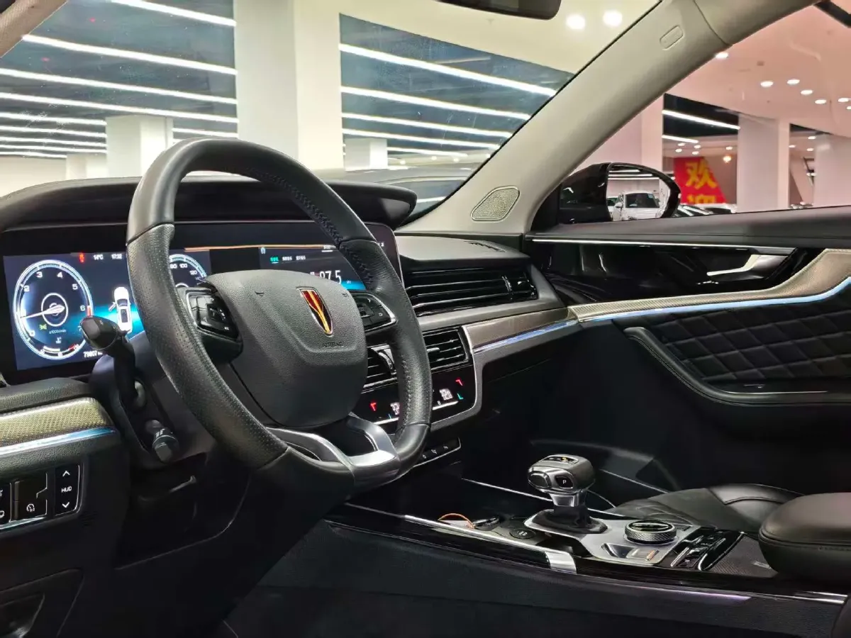 2022 HongQi HS5 2.0T 224HP L4 6AT,autocango,china used car exporter,china ev exporter,chinese used car exporter,chinese used ev exporter