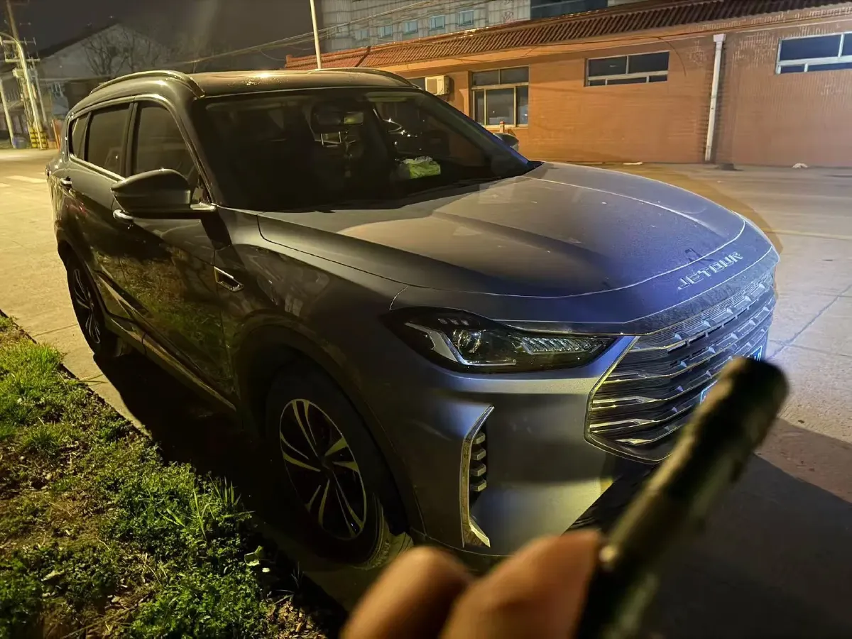 2023 Jetour X70 Plus 1.5T 156HP L4 6MT,autocango,china used car exporter,china ev exporter,chinese used car exporter,chinese used ev exporter