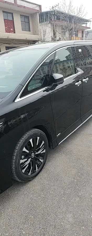 2025 Toyota Alphard 2.5L 190HP L4 E-CVT Hybrid,autocango,china used car exporter,china ev exporter,chinese used car exporter,chinese used ev exporter