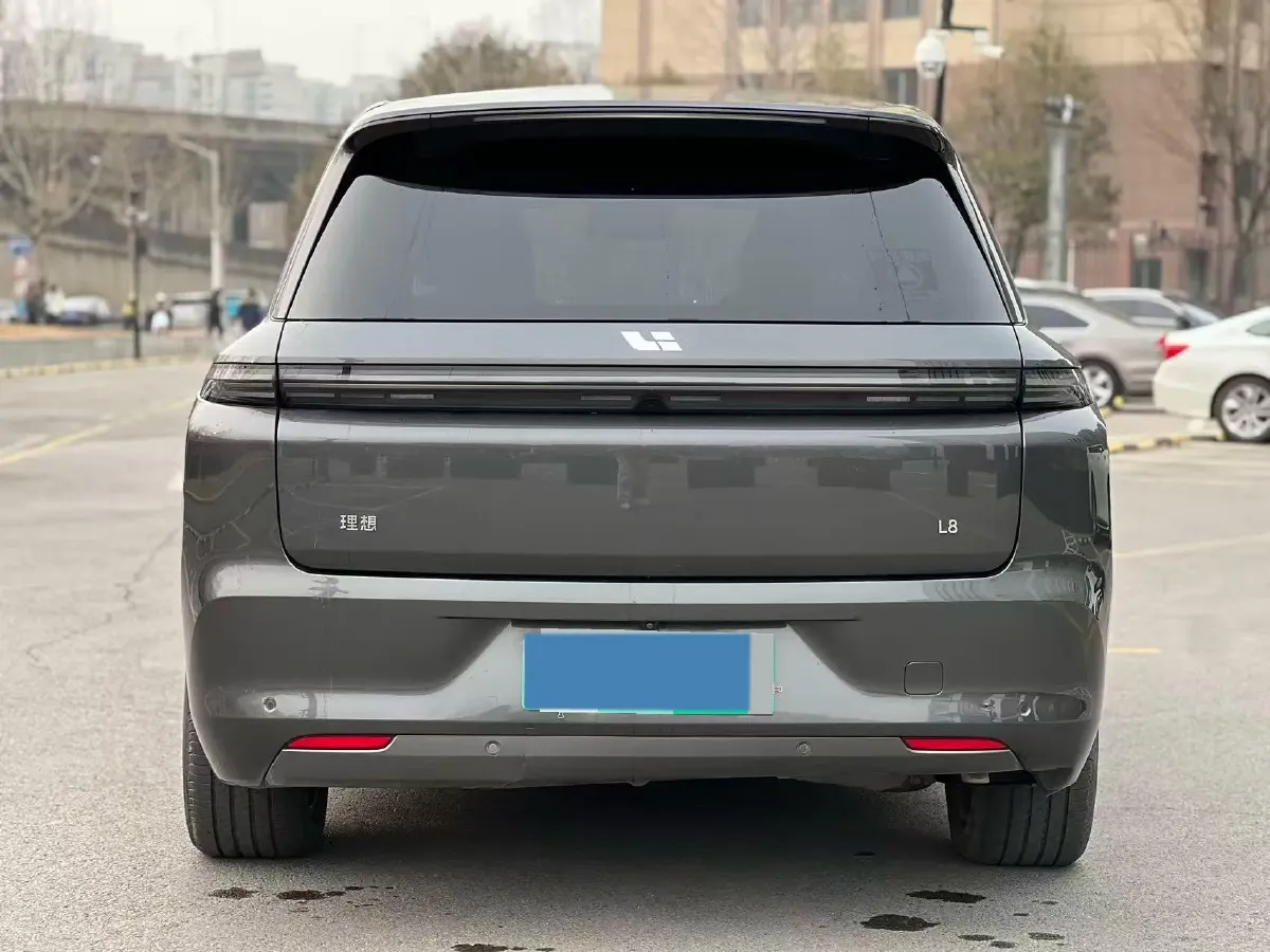 2023 Li L8 Range Extended 154HP REEV 40.9KWH,autocango,china used car exporter,china ev exporter,chinese used car exporter,chinese used ev exporter