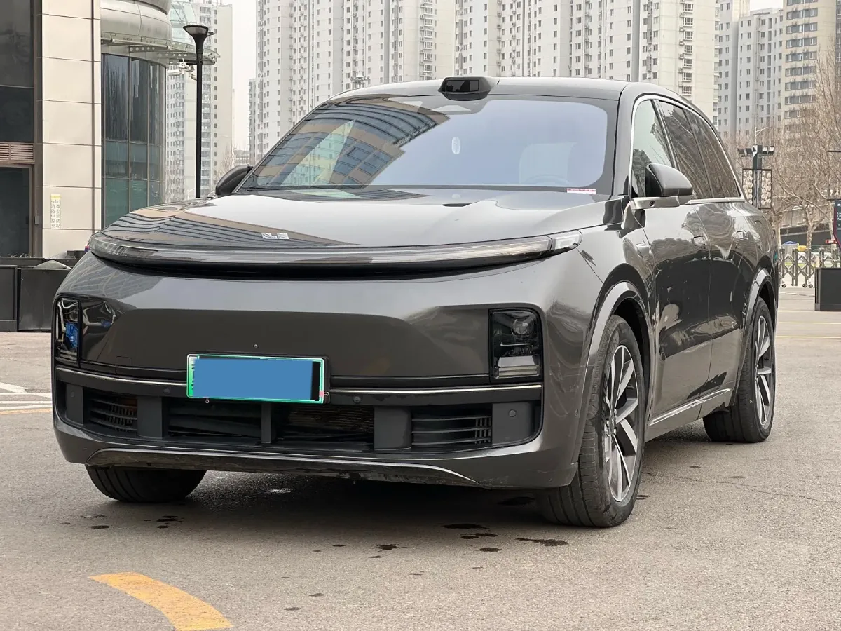 2023 Li L8 Range Extended 154HP REEV 40.9KWH,autocango,china used car exporter,china ev exporter,chinese used car exporter,chinese used ev exporter