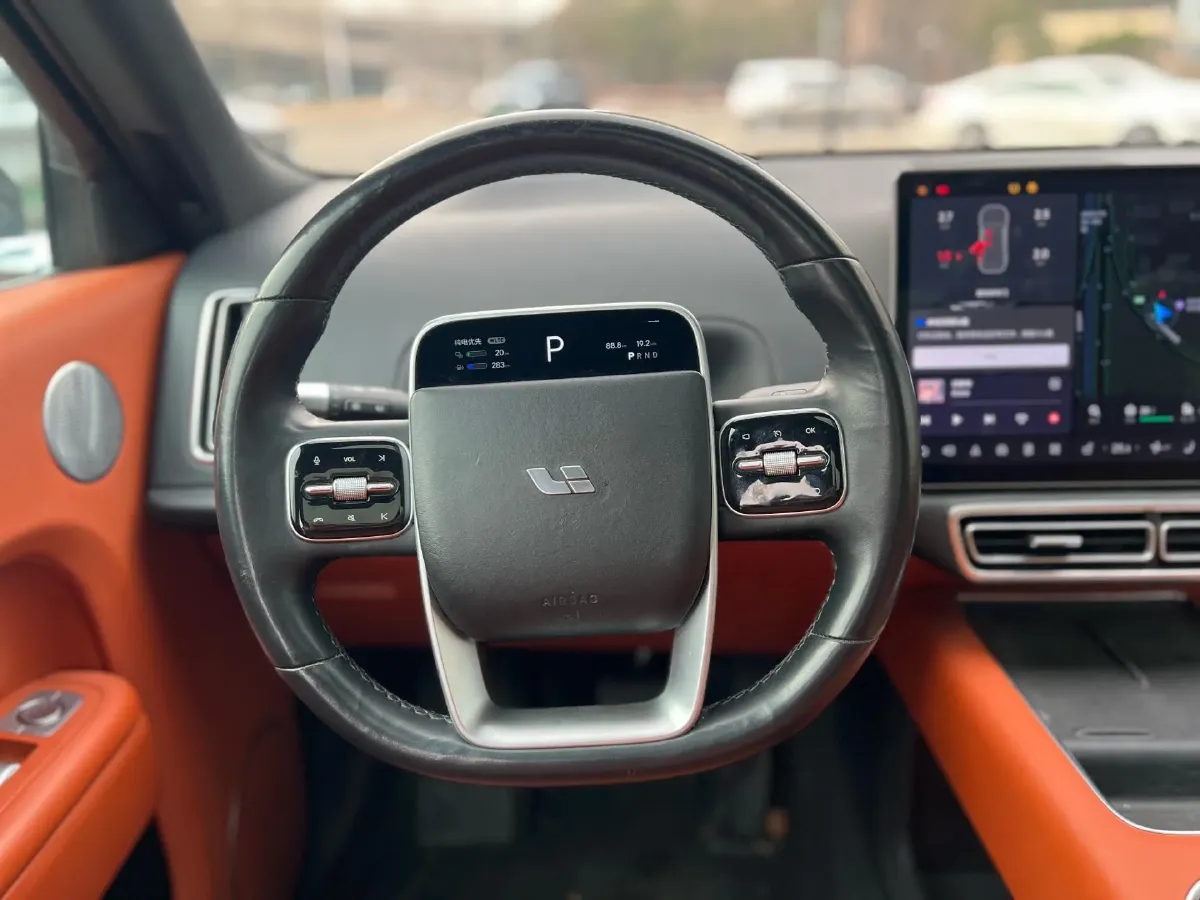 2023 Li L8 Range Extended 154HP REEV 40.9KWH,autocango,china used car exporter,china ev exporter,chinese used car exporter,chinese used ev exporter