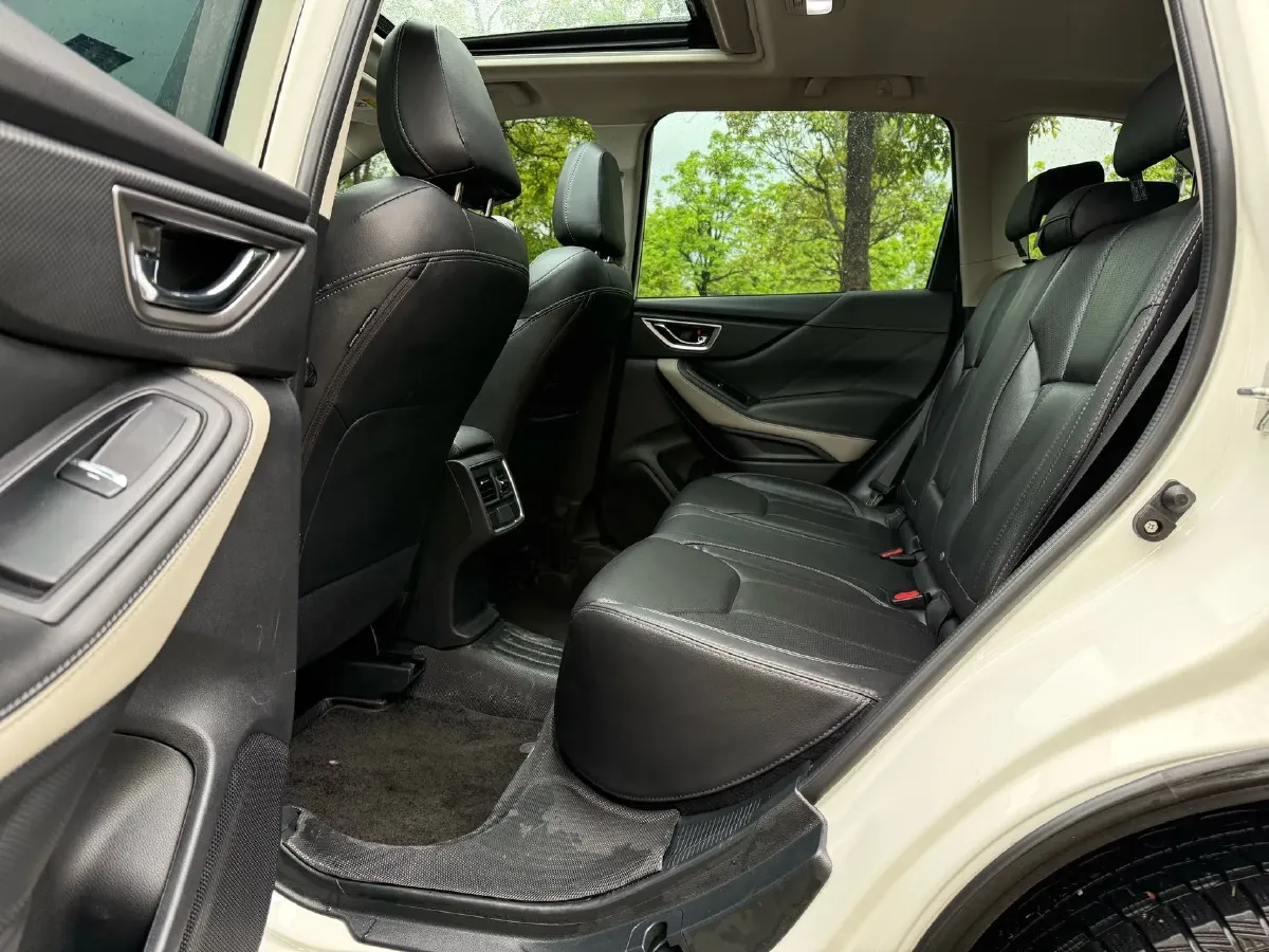 2022 Subaru Forester 2.0L 154HP H4 CVT,autocango,china used car exporter,china ev exporter,chinese used car exporter,chinese used ev exporter