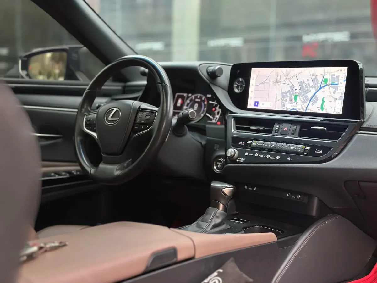 2022 Lexus ES 2.5L 178HP L4 E-CVT Hybrid,autocango,china used car exporter,china ev exporter,chinese used car exporter,chinese used ev exporter