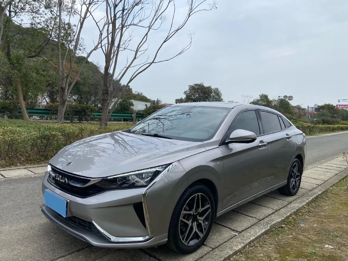 2021 DongFeng Aeolus YiXuan 1.5T 150HP L4 6DCT,autocango,china used car exporter,china ev exporter,chinese used car exporter,chinese used ev exporter