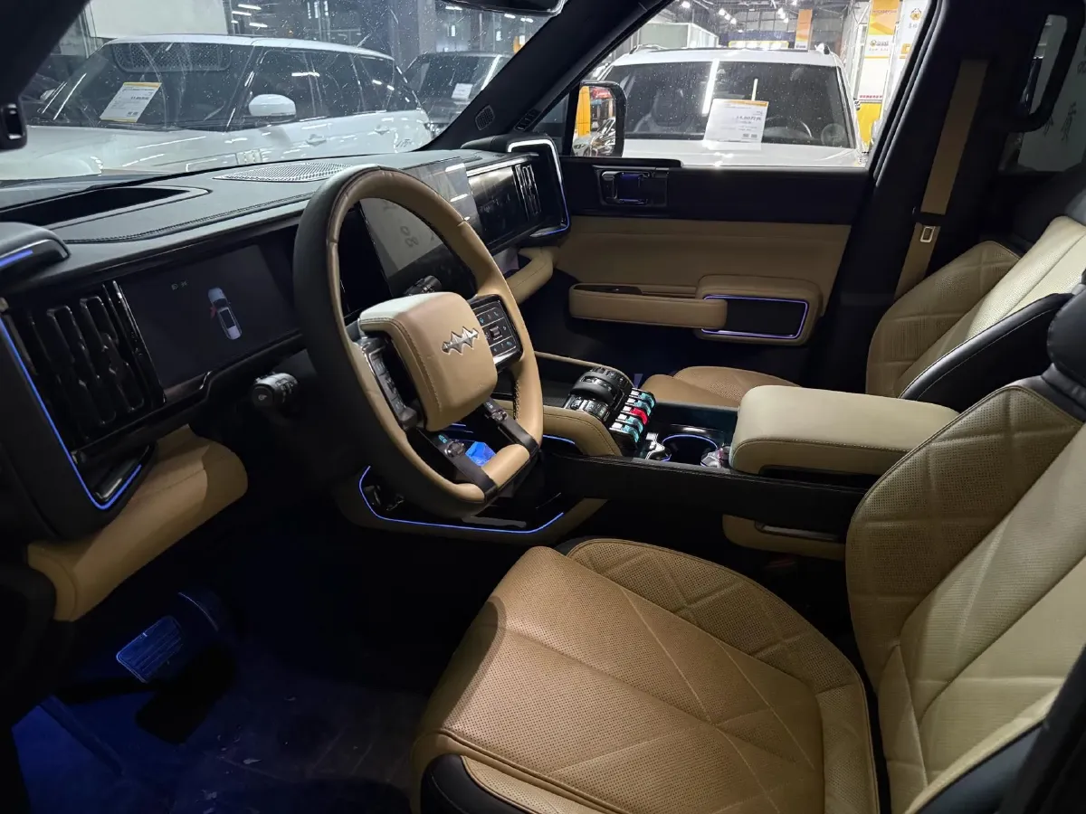 2023 FangChengBao Bao 5 1.5T 194HP L4 E-CVT PHEV 31.8KWH,autocango,china used car exporter,china ev exporter,chinese used car exporter,chinese used ev exporter