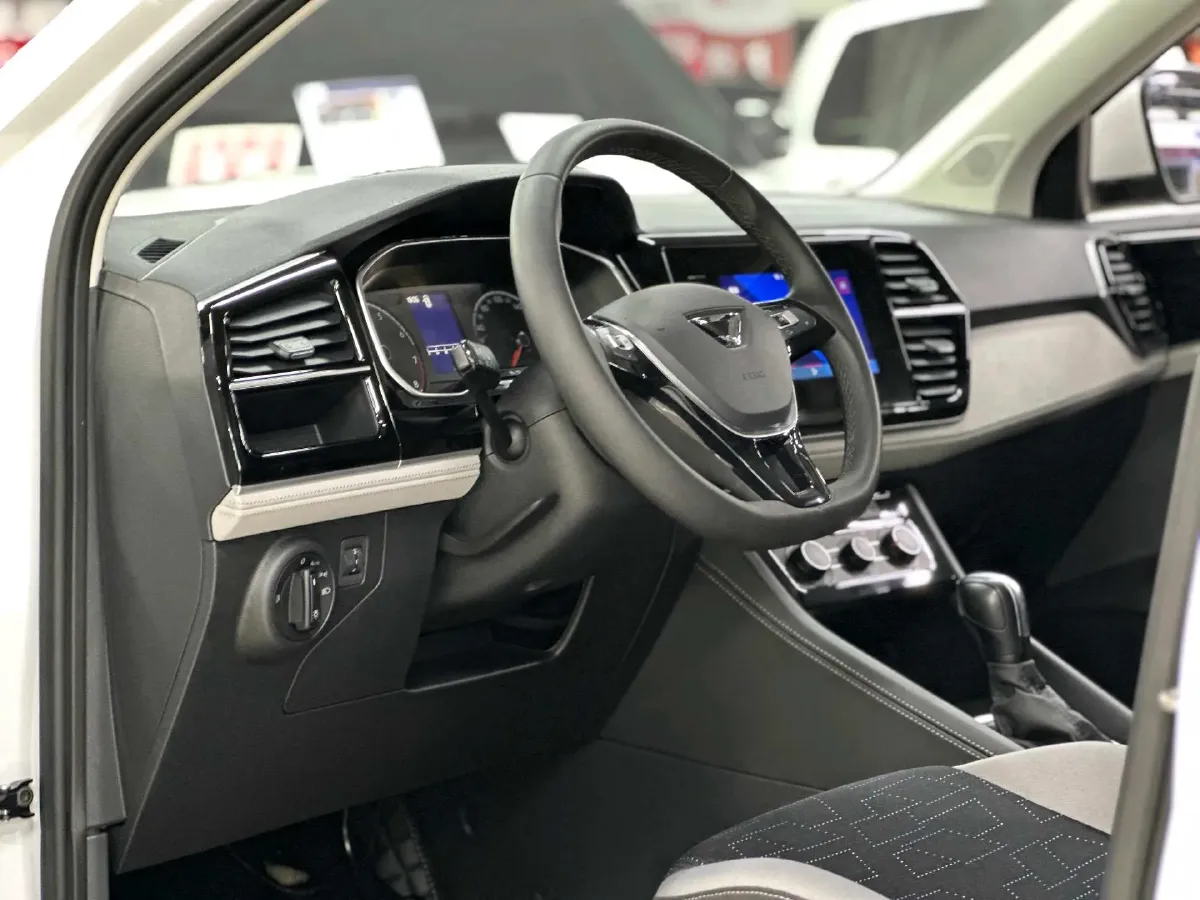 2023 Jetta VS5 1.4T 150HP L4 6AT,autocango,china used car exporter,china ev exporter,chinese used car exporter,chinese used ev exporter