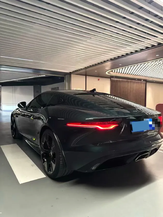 2024 Jaguar F-TYPE 2.0T 300HP L4 8AT,autocango,china used car exporter,china ev exporter,chinese used car exporter,chinese used ev exporter