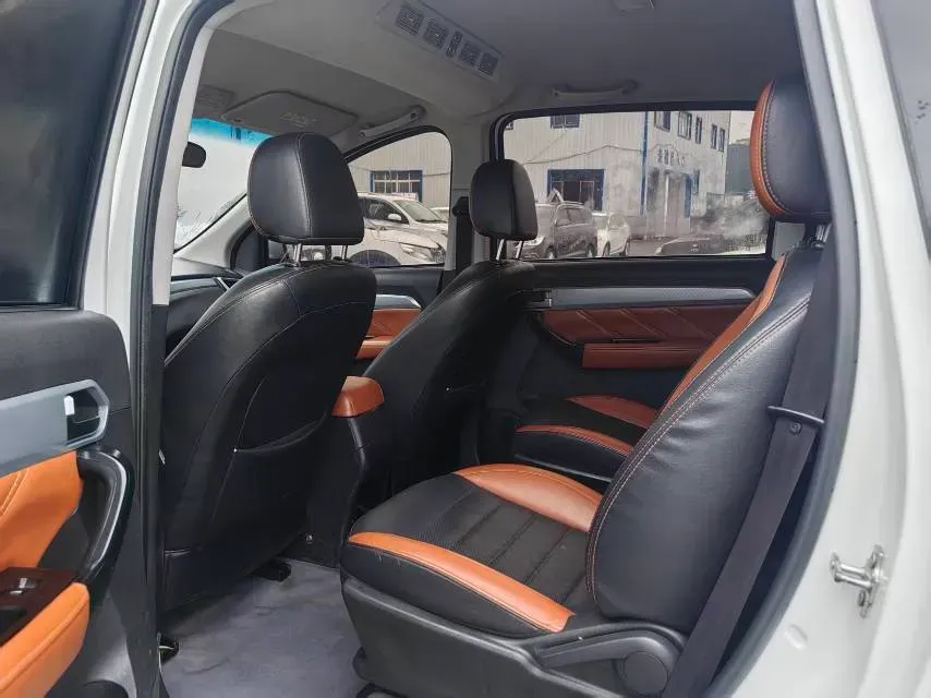 2017 Karry K60 1.5L 109HP L4 5MT,autocango,china used car exporter,china ev exporter,chinese used car exporter,chinese used ev exporter