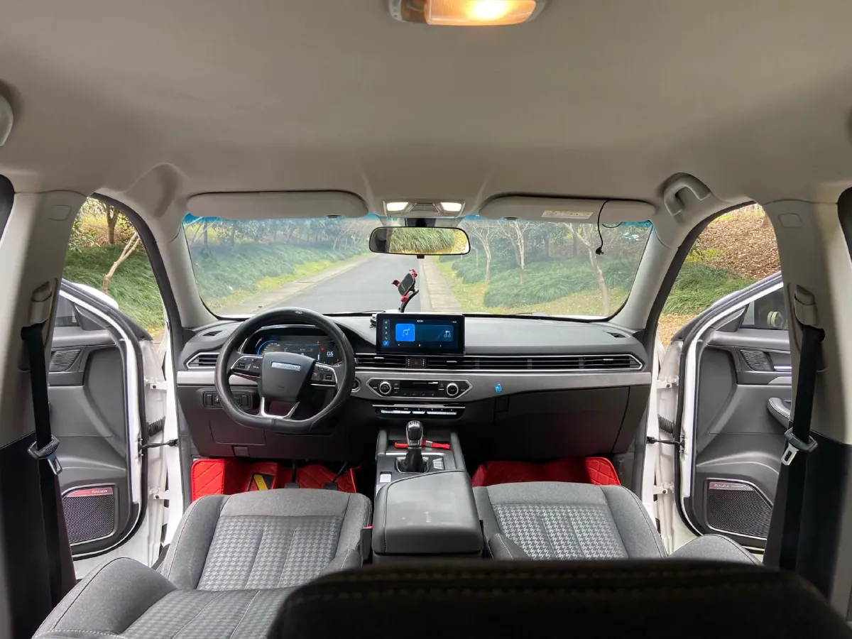 2022 Jetour X70S 1.5T 156HP L4 6MT,autocango,china used car exporter,china ev exporter,chinese used car exporter,chinese used ev exporter