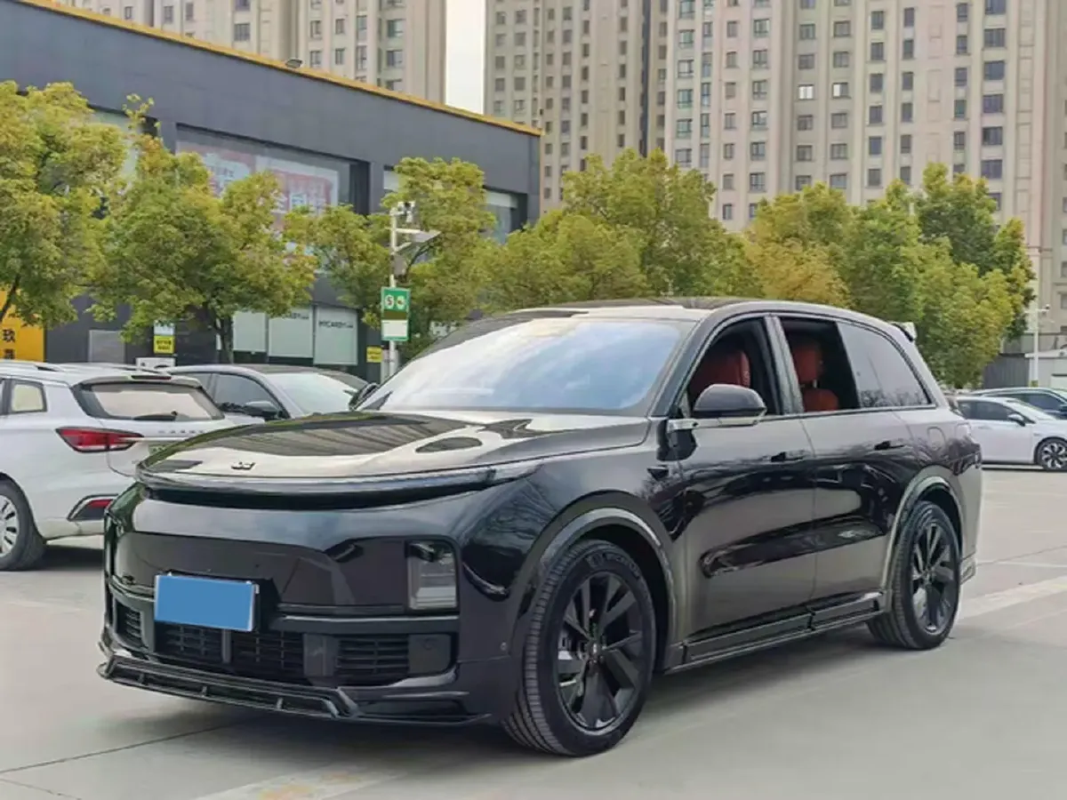 2023 Li L8 Range Extended 154HP REEV 40.9KWH,autocango,china used car exporter,china ev exporter,chinese used car exporter,chinese used ev exporter