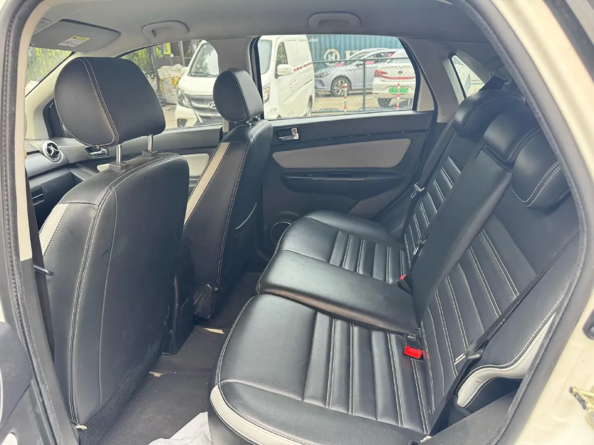 2019 BAIC BJEV EC5 BEV,autocango,china used car exporter,china ev exporter,chinese used car exporter,chinese used ev exporter