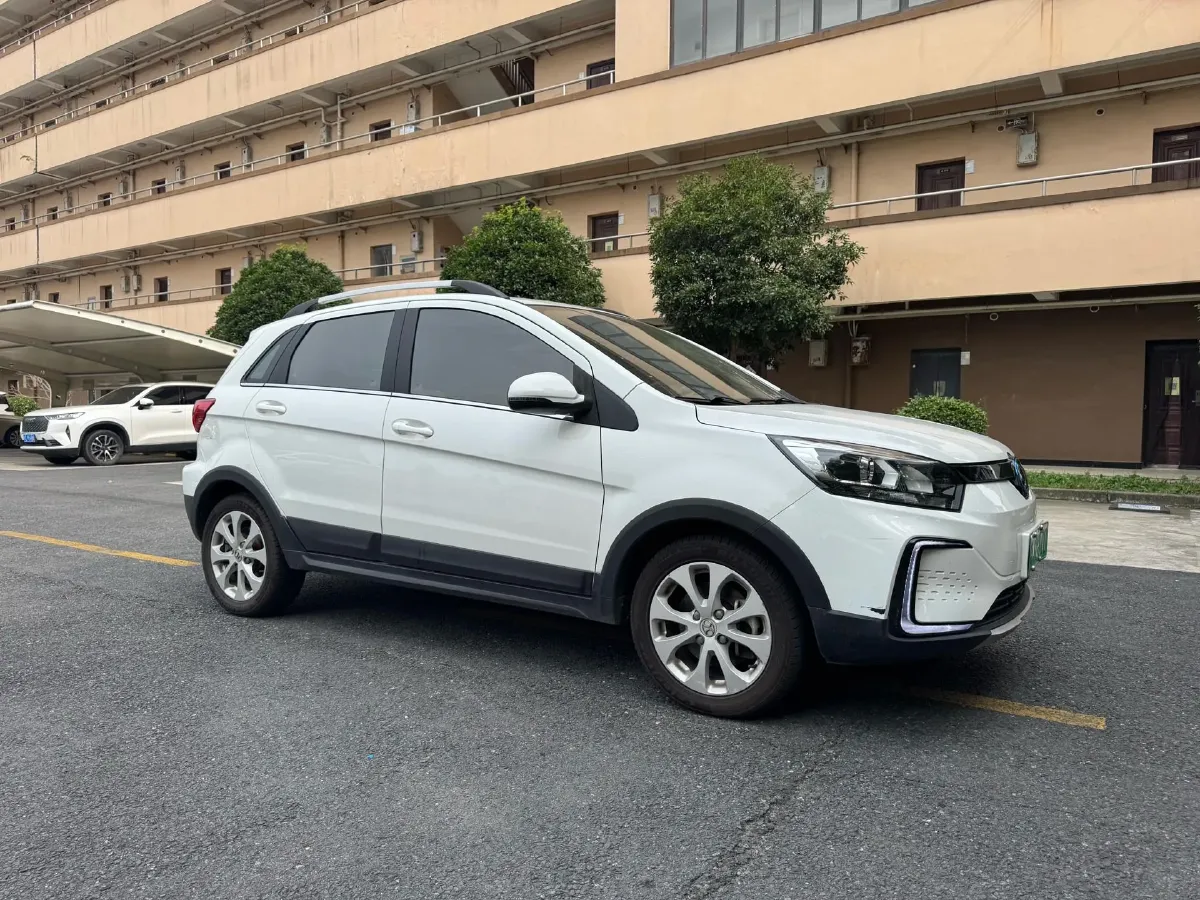 2019 BAIC BJEV EC5 BEV,autocango,china used car exporter,china ev exporter,chinese used car exporter,chinese used ev exporter