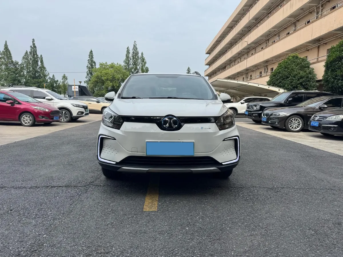 2019 BAIC BJEV EC5 BEV,autocango,china used car exporter,china ev exporter,chinese used car exporter,chinese used ev exporter