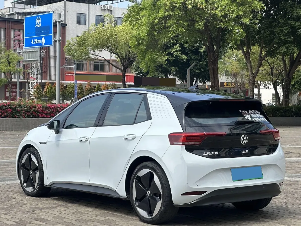 2022 Volkswagen ID.3 BEV 57.3KWH,autocango,china used car exporter,china ev exporter,chinese used car exporter,chinese used ev exporter