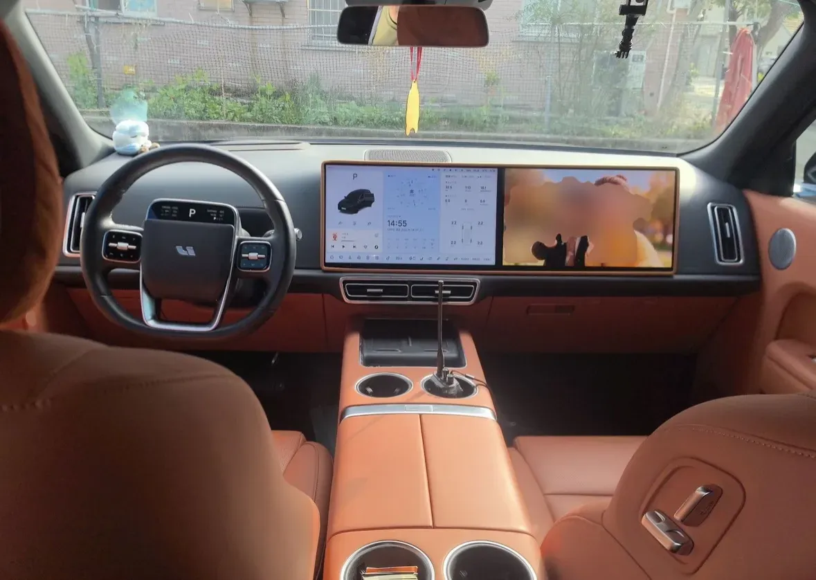 2024 Ford Bronco 2.3T 275HP L4 10AT,autocango,china used car exporter,china ev exporter,chinese used car exporter,chinese used ev exporter