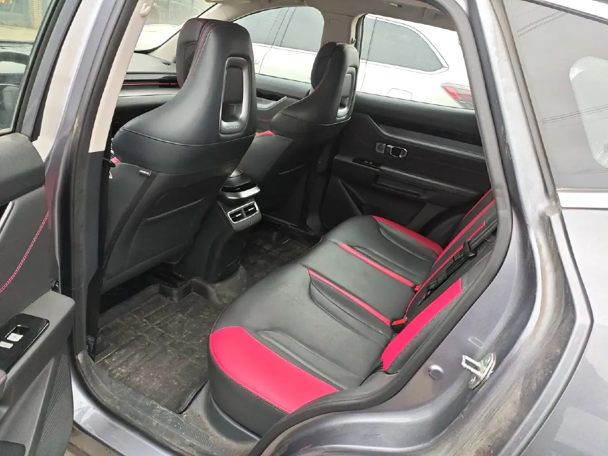 2024 Jetour DASHING 1.6T 197HP L4 7DCT,autocango,china used car exporter,china ev exporter,chinese used car exporter,chinese used ev exporter