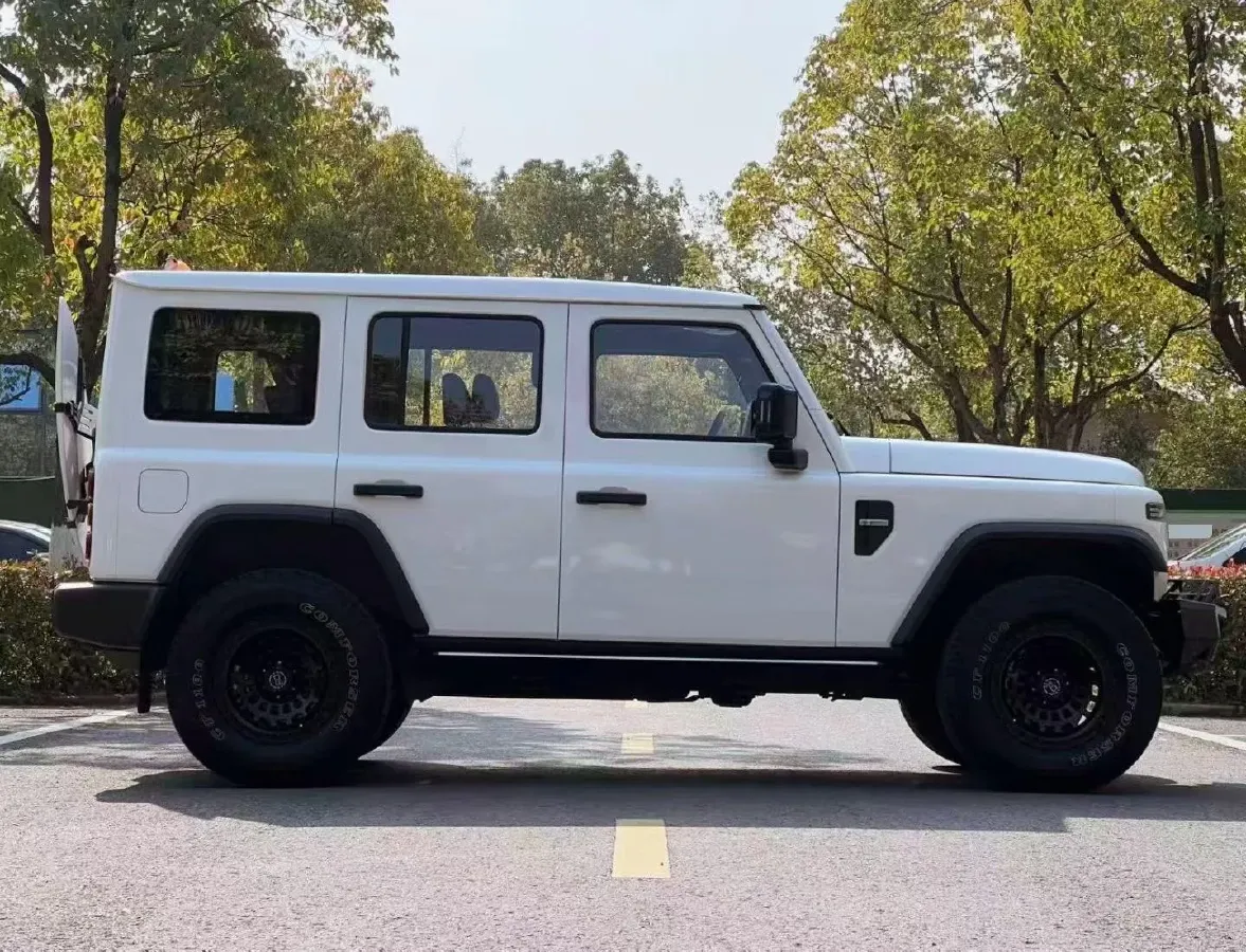 2024 212 212 T01 2.0T 252HP L4 8AT,autocango,china used car exporter,china ev exporter,chinese used car exporter,chinese used ev exporter