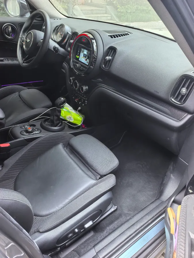 2017 MINI COUNTRYMAN 1.5T 136HP L3 8AT,autocango,china used car exporter,china ev exporter,chinese used car exporter,chinese used ev exporter