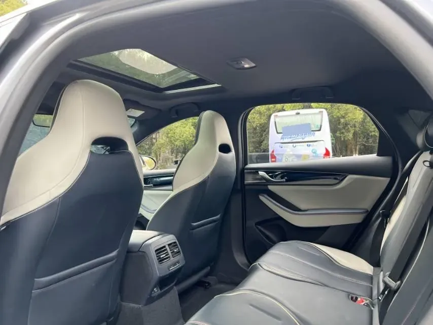 2021 Isuzu D-MAX 1.9T 163HP L4 6AT,autocango,china used car exporter,china ev exporter,chinese used car exporter,chinese used ev exporter