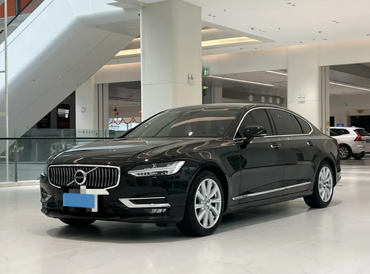 2020 Volvo S90 2.0T 254HP L4 8AT,autocango,china used car exporter,china ev exporter,chinese used car exporter,chinese used ev exporter