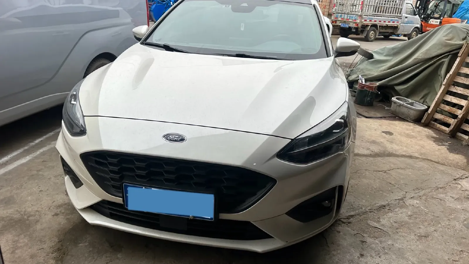 2020 Ford Focus 1.5T 174HP L3 8AT,autocango,china used car exporter,china ev exporter,chinese used car exporter,chinese used ev exporter